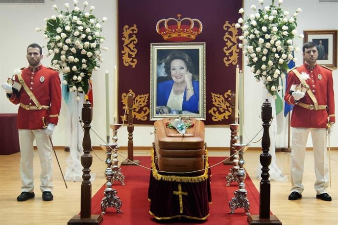 Capilla ardiente de Marifé de Triana