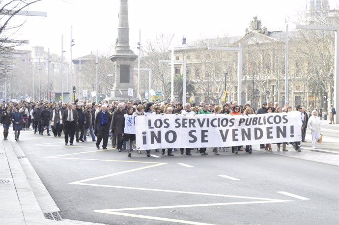 Manifestación de Marea Blanca en Zaragoza.