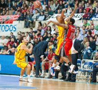 Baloncesto/Liga Endesa.- (Crónica) El Herbalife Gran Canaria cede en su casa ante el UCAM Murcia