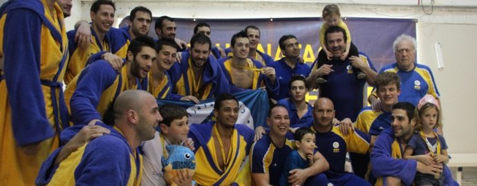 El Barceloneta no da opción al Canoe y logra su novena Copa del Rey