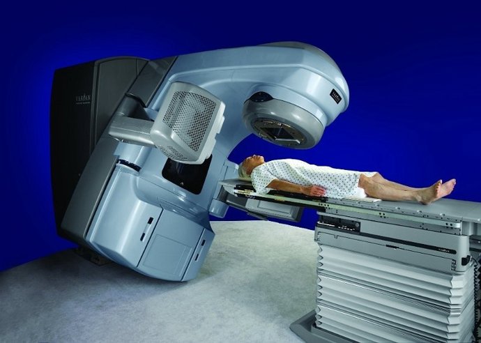 Acelerador Lineal Del Nuevo HUCA 