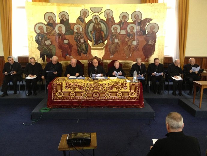 Participantes en el XXXII Encuentro de Obispos, Vicarios y Arciprestes.