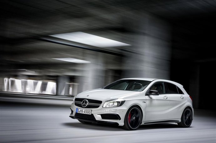 Mercedes A 45 AMG 