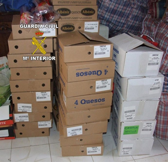 Quesos y embutidos recuperados en Pinos Puente