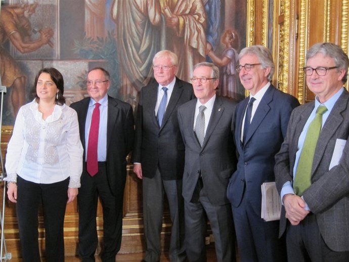 Trias, Recasens y miembros de la asociación empresarial Barcelona Global