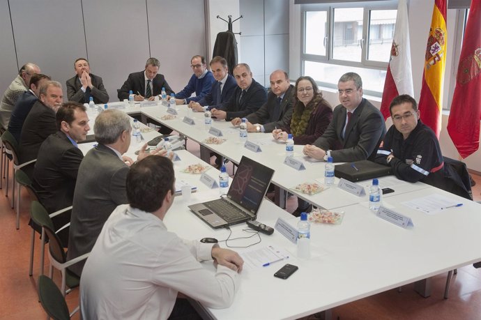 Una delegación del Gobierno de Cantabria visita la ANE.