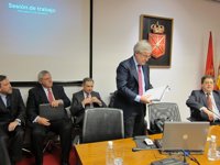 Enrique Goñi dice que la expansión de oficinas de CAN "no fue desmesurada" y fue "menor" que en otras cajas del entorno