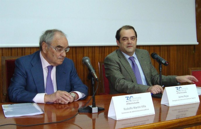 Rodolfo Martín Villa (i) y Jaime Rojas