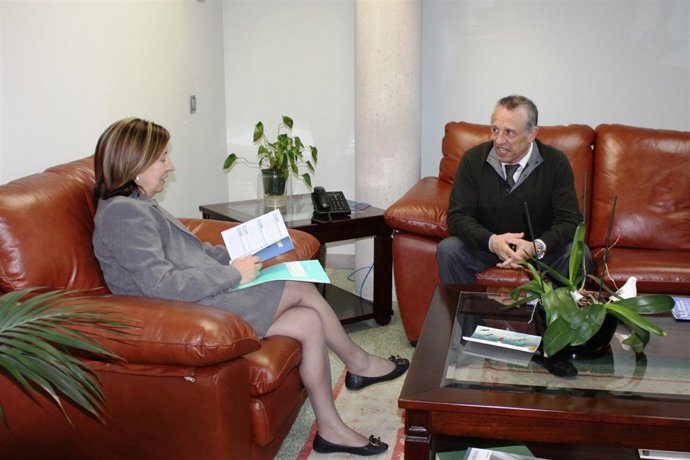 Palacios recibe al presidente del Comité Organizador deJornadas Socidrogalcohol