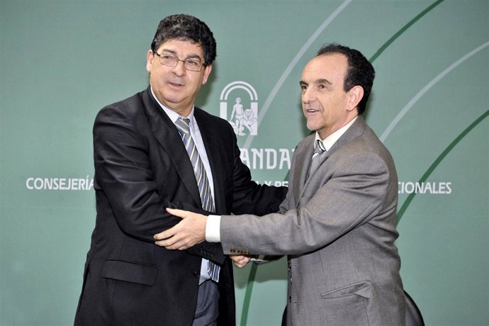 Diego Valderas y  Rafael Rodríguez, hoy ante los medios