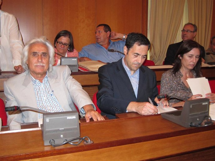 Rafael Gómez Junto A Baquerín Y López De La Bastida