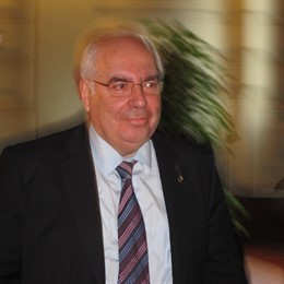 Vicente Álvarez Areces