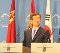 Embajador de Corea del Sur en España advierte que "la dictadura comunista caerá y es cuestión de tiempo"