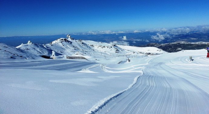 Panorámica de la estación de esquí de Sierra Nevada