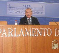 PSOE-A cree que Gobierno quiere evitar el desarrollo del proyecto político de la Junta no dando lo que se pide del FLA