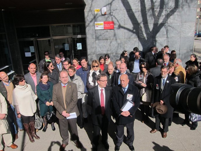 Concentración De Jueces Y Fiscales En Los Juzgados De Cáceres