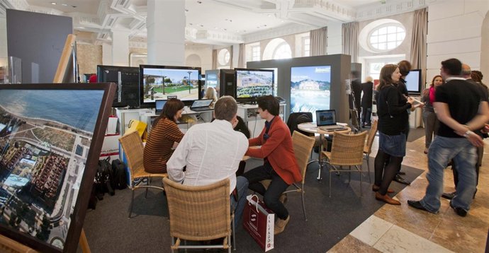 Marbella Meeting Point turismo ruso residencial evento inmobiliaria