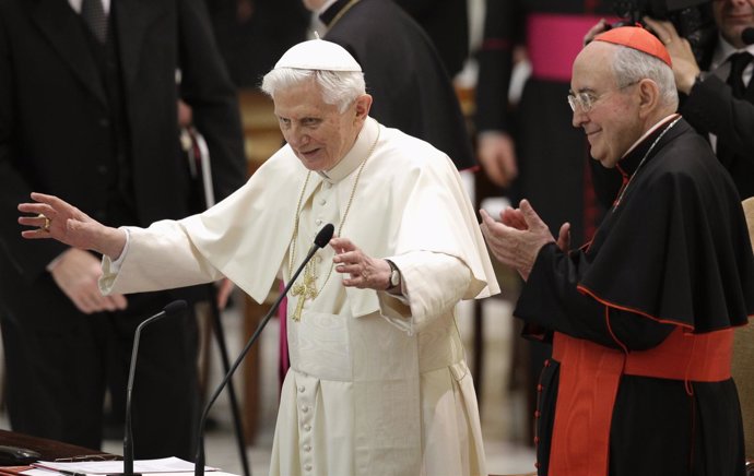 Benedicto XVI ante el clero romano