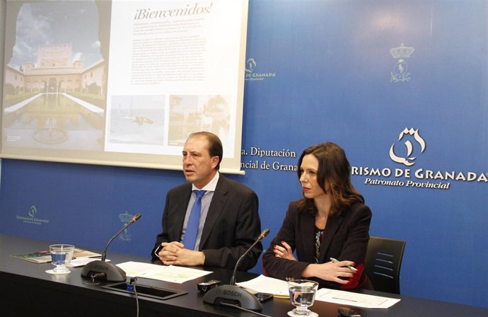 NP Y Fotos Presentación Lonely Planet Granada