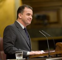 Debate.- ERC acusa al Gobierno de "impulsar una guerra sucia" contra la autodeterminación de Cataluña 