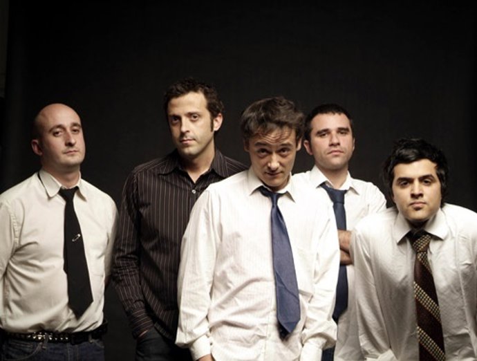 Integrantes del grupo Love of Lesbian