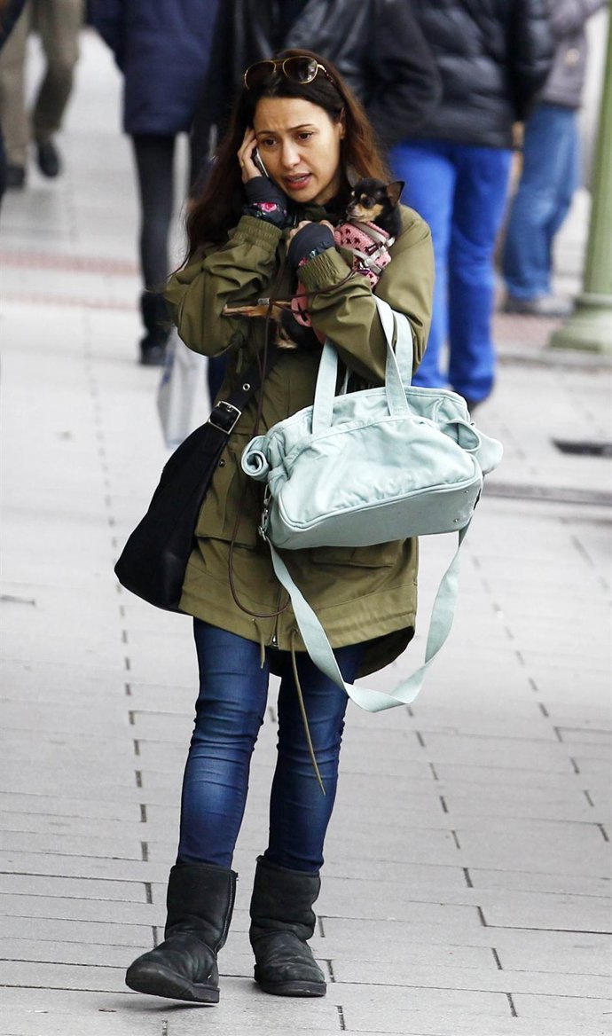 Natalia Verbeke de compras por Madrid