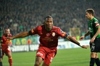Fútbol/Liga Campeones.- El Schalke podría impugnar el partido contra el Galatasaray por la alineación de Drogba