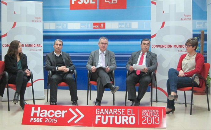 Casalduero, García, González Tovar, Navarro y López