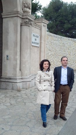 Fina Santiago y Antoni Alorda en el Palacio de Marivent