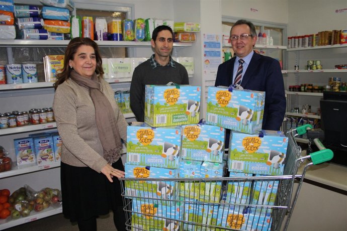 Entrega de la leche Tierra de Sabor