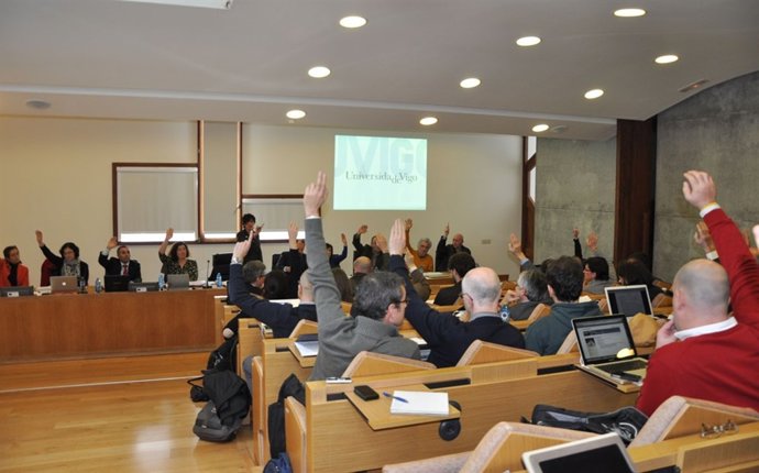 Vigo Foto Consello Universidade