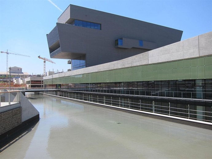 Disseny Hub Barcelona (DHUB), Museo Del Diseño En Glòries, De Oriol Bohigas