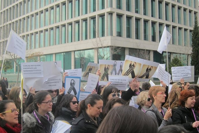 Trabajadores de Orizonia protestando