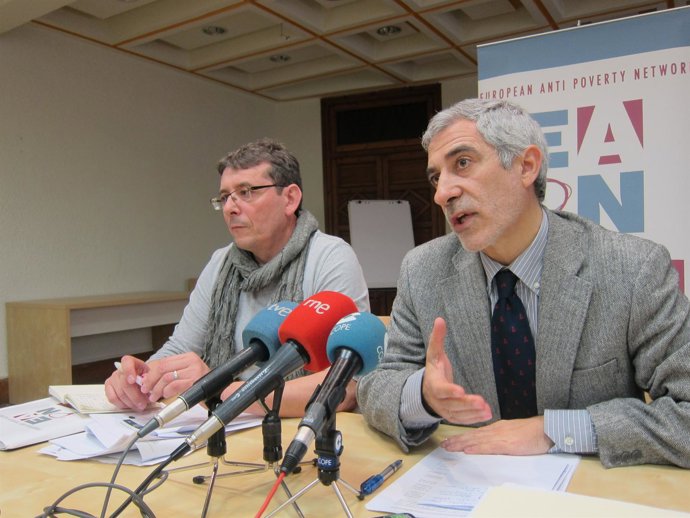 Llamazares (derecha) y Ordás, en la rueda de prensa.