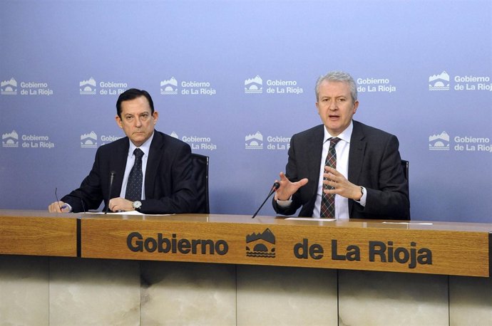 Consejero de Industria, Javier Erro, y portavoz del Gobierno, Emilio del Río