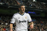 Fútbol.- Mourinho deja fuera de la lista para Riazor a Benzema