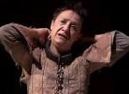 Blanca Portillo, en una escena de 'La vida es sueño'