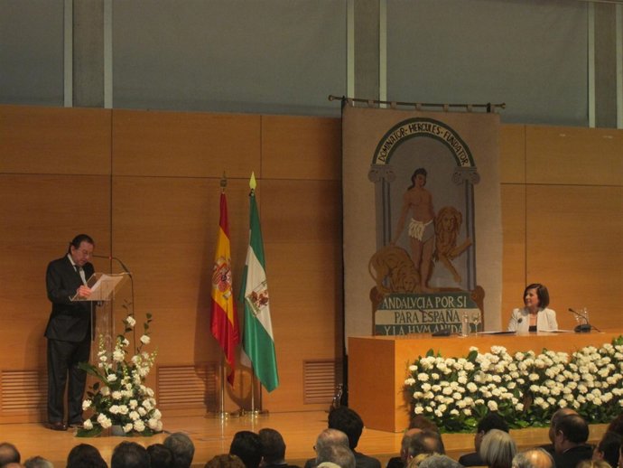 El consejero de Justicia clausura el acto del Día de Andalucía