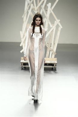 Desfile Leyre Valiente