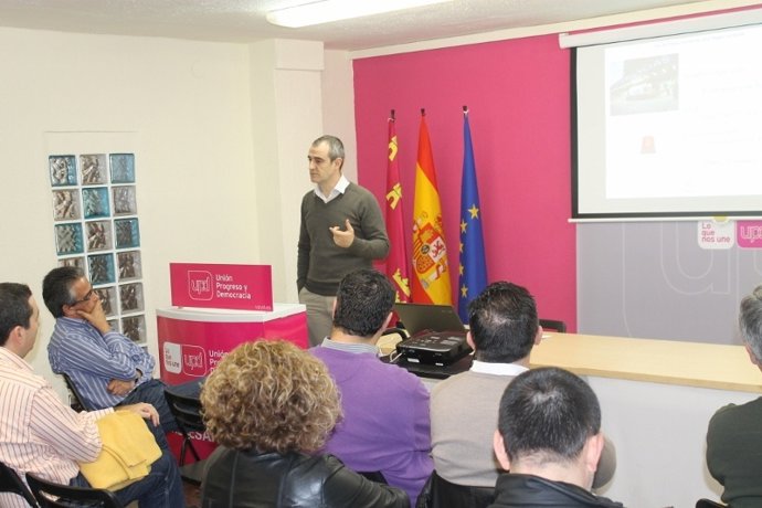 César Nebot, profesor de la Universidad de Murcia 