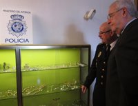 La Policía dispone de pruebas que confirman que Montes Neiro acudió a reuniones para vender las joyas