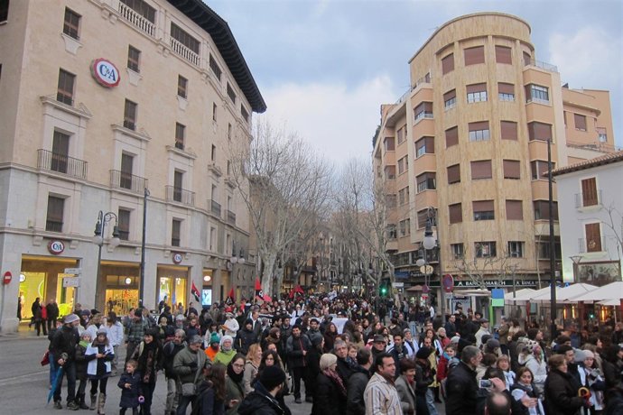 Marea ciudadana en las calles de Palma 