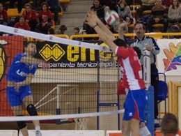 CAI Voleibol Teruel supera al Unicaja