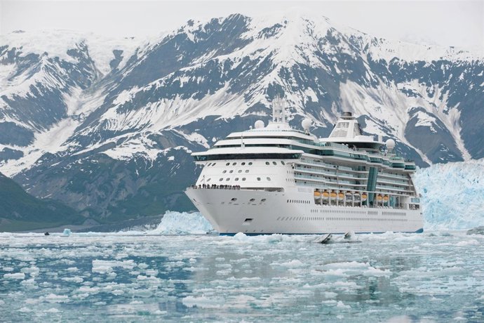 Hubbard Glacier - AlaskaRadiance of the Seas - Royal Caribbean International