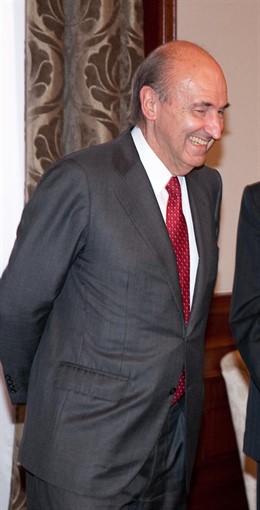 Miquel Roca, portavoz de CiU en la Transición