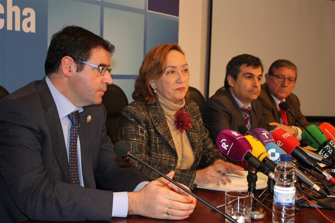 Consejera de Agricultura, Maria Luisa Soriano en Cuenca, Programas Leader