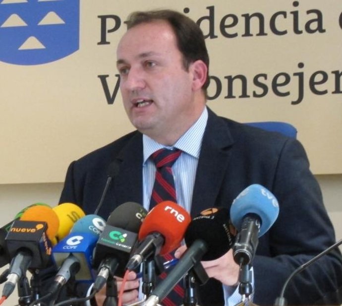 El viceconsejero de Turismo de Canarias, Ricardo Fernández de la Puente Armas