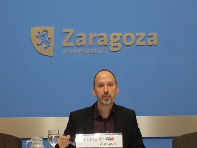 El concejal de CHA, Carmelo Asensio