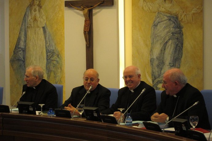 Obispos en la Comisión Permanente