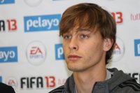 Fútbol.- Sergio Canales (Valencia): "Estamos muy motivados para el partido contra el PSG"
